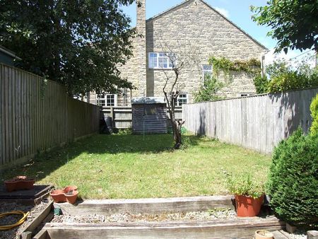 3 bedroom end of terrace to rent Coxwell Road, Faringdon, SN7 - Photo 4