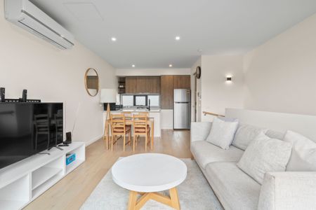 Fully Furnished, Ultra Modern, Immaculately Maintained Townhouse - Photo 3