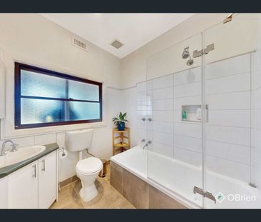 8 Sybella Avenue, Koo Wee Rup, Vic 3981 - Photo 5