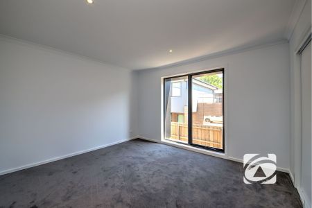 TOWNHOUSE IN BERWICK'S EXCLUSIVE HARK - Photo 4