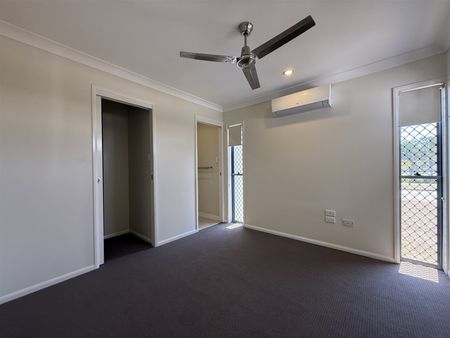 MODERN 3 BEDROOM HOME IN BURDELL - Photo 4