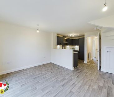 Buxton Road, Yate, Bristol - Photo 2