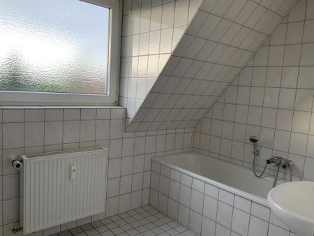 2-Zimmer-Wohnung in Gelsenkirchen Buer - Photo 4