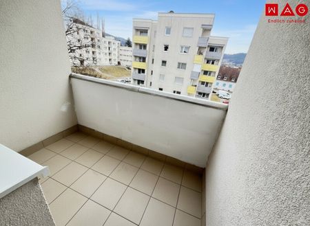 Sanierte 3-Zimmer-Wohnung mit Loggia und Aufzug in Leoben! - Photo 3