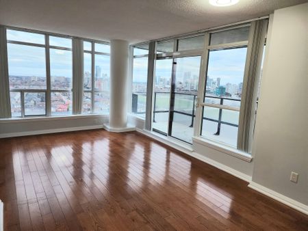 For Lease - 220 Forum Drive Unit# 1704, Mississauga, Ontario - Photo 4