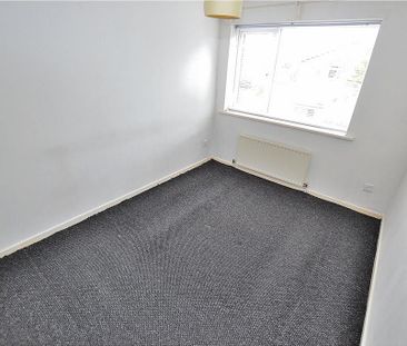 3 bedroom detached house to rent - Photo 3