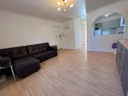 Pauls Court, Hoddesdon - Photo 3