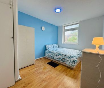 Room in a Shared Flat, Devons Road, E3 - Photo 2