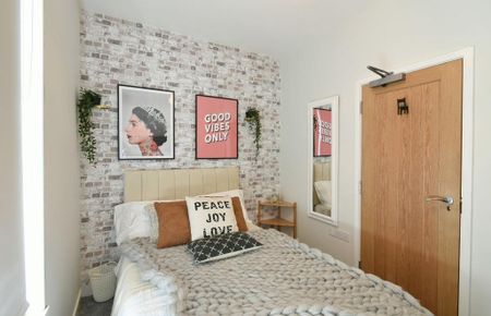 9 bedroom house to rent - Photo 5