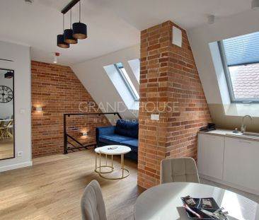 Mieszkanie 2-pokojowe na Starym Mieście - Zdjęcie 2