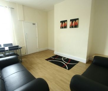 3 Bed - Simonside Terrace, Heaton, Ne6 - Photo 4