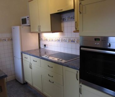 4 double bed student/professional house. Student House in Sheffield - Photo 6