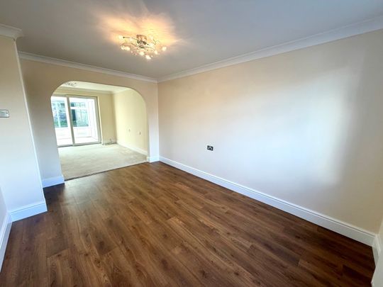 Ashlee Walk, Reading, Woodcote - Photo 1