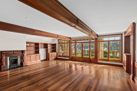 Breathtaking Waterfront Oasis - Photo 2