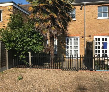 Northfield Road, Eton Wick, Windsor,SL4 - Photo 5