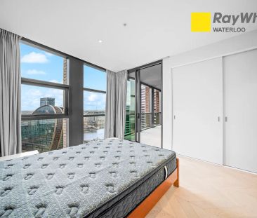 “[Furnished Optional] Penthouse Level Luxury Three Bedroom Penthous... - Photo 6