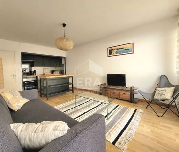 LOCATION PAU - T1 meublé de 30m² rénové avec balcon - Photo 1