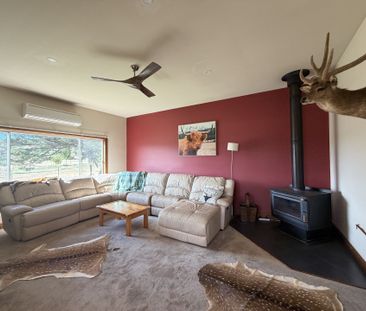 Enjoy the experience, Living Here - Photo 1