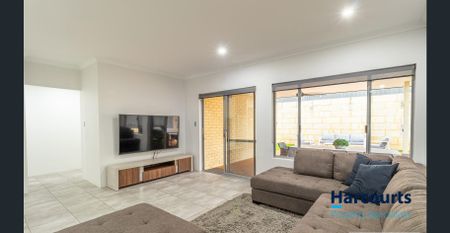 One of Banksia Grove's Best Streets - Photo 4