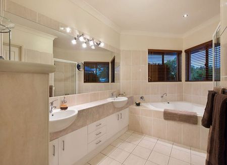 Stylish Family Haven with Pool and Parkland Backdrop - Photo 2