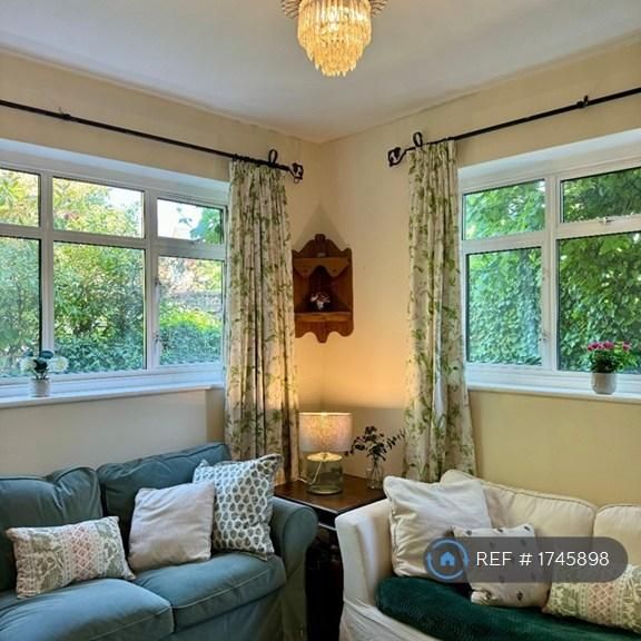 2 bedroom semi-detached house to rent - Photo 1