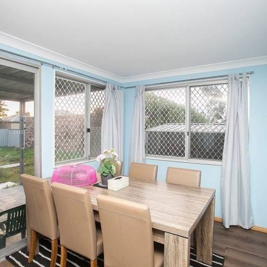 Family Living with Space, Style & Convenience - Photo 1