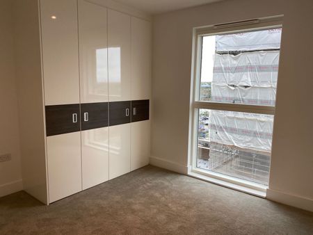 Larkin house, Kidbrook Village - Photo 4