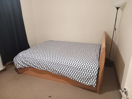 Room in a Shared House, Croydon, CR0 - Photo 1