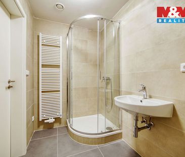 Pronájem bytu 1+kk 34 m² - Fotografie 3
