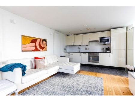 1 Bed Flat, Manciple Street, SE1 - Photo 2