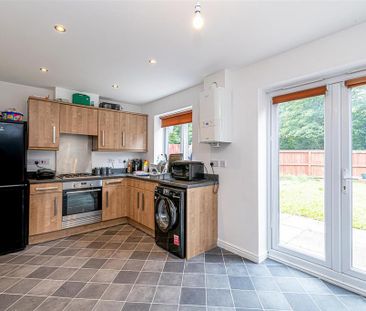 3 bedroom terraced house to rent - Photo 6