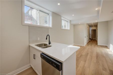 For Lease - 160 Weber Street Unit# 2-Lower, Kitchener, Ontario - Photo 2
