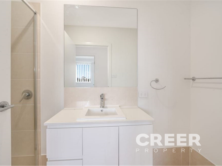 22a Birch Grove, Aberglasslyn - Photo 3