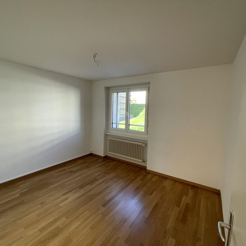 Rue du Bois-Noir 33 - appartement 2ème Est - Photo 1