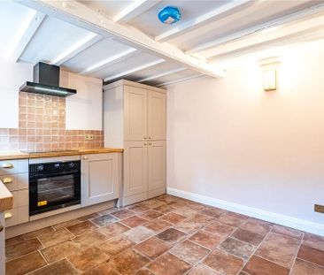 2 bedroom terraced house to rent - Photo 1