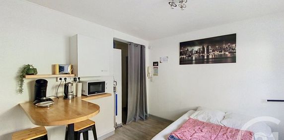 Location Appartement 1 pièce 19m² CLERMONT FERRAND 63000 - Photo 2
