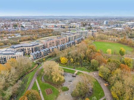 Hampton Place, Ashford, TN23 - Photo 3