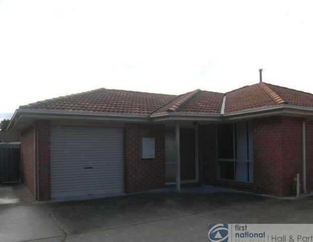 2 / 51 Birdwood Avenue, Dandenong - Photo 1