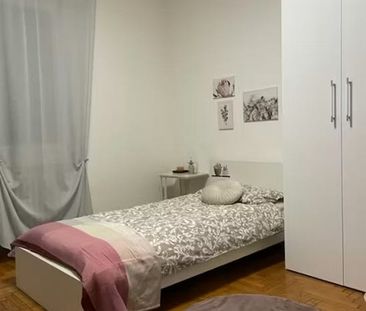 Via Redipuglia, Padova, Veneto 35131 - Photo 2