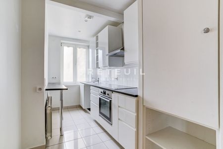 Appartement à louer à Paris 8Ème - Photo 4