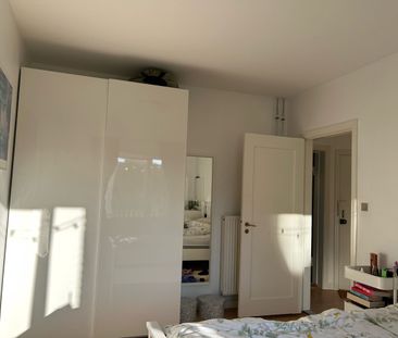 Hyggelig 2-værelses lejlighed i Øgaden med lys og charme - Photo 2