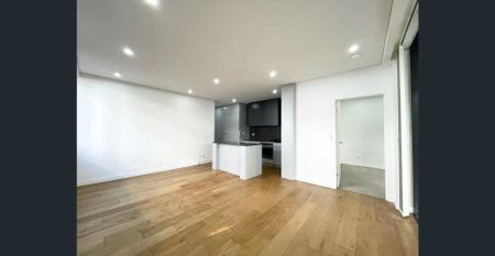 Prime Location Quiet 2 Bedroom For Rent - Photo 2