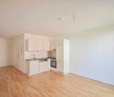 Ruhelage: 2-Zimmer Wohnung mit großer Loggia - Photo 4