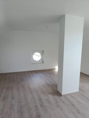 Appartement te huur - Photo 1