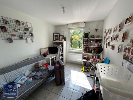 Location Appartement 4 pièces 77m² MONT DE MARSAN 40000 - Photo 5