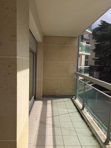 Location appartement 2 pièces, 57.00m², Le Chesnay - Photo 2