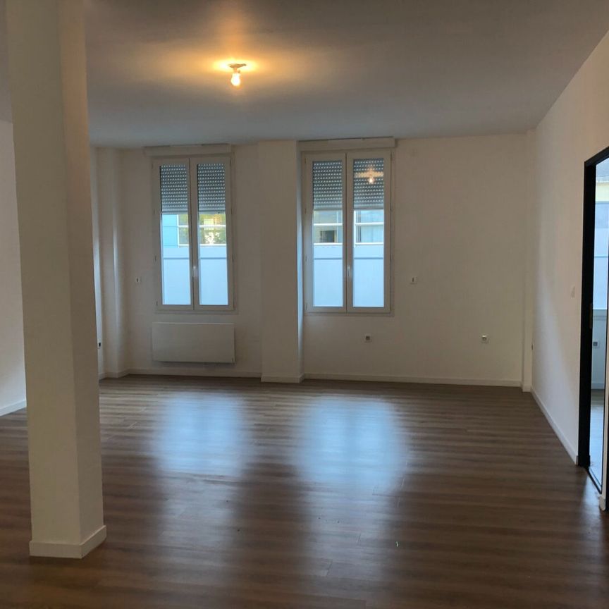Location Appartement 3 pièces 65m² - Photo 1