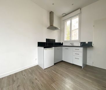 Location Appartement 1 pièce 24m² BORDEAUX 33000 - Photo 3