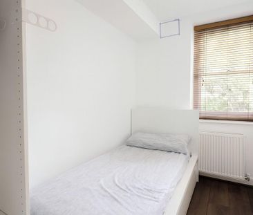 1 bedroom ground floor flat to rent - Photo 4
