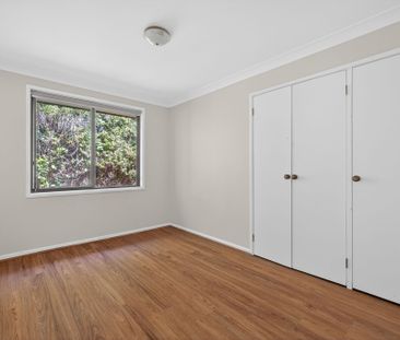 6 Vivyan Close, Denistone NSW 2114 - House For Rent | Domain - Photo 3